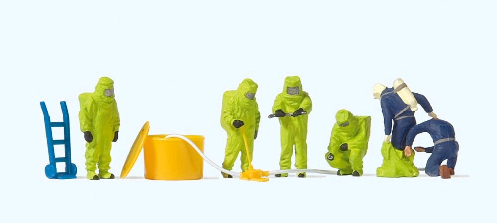Preiser 10731 Feuerwehrmänner Grüner Vollschutzanzug