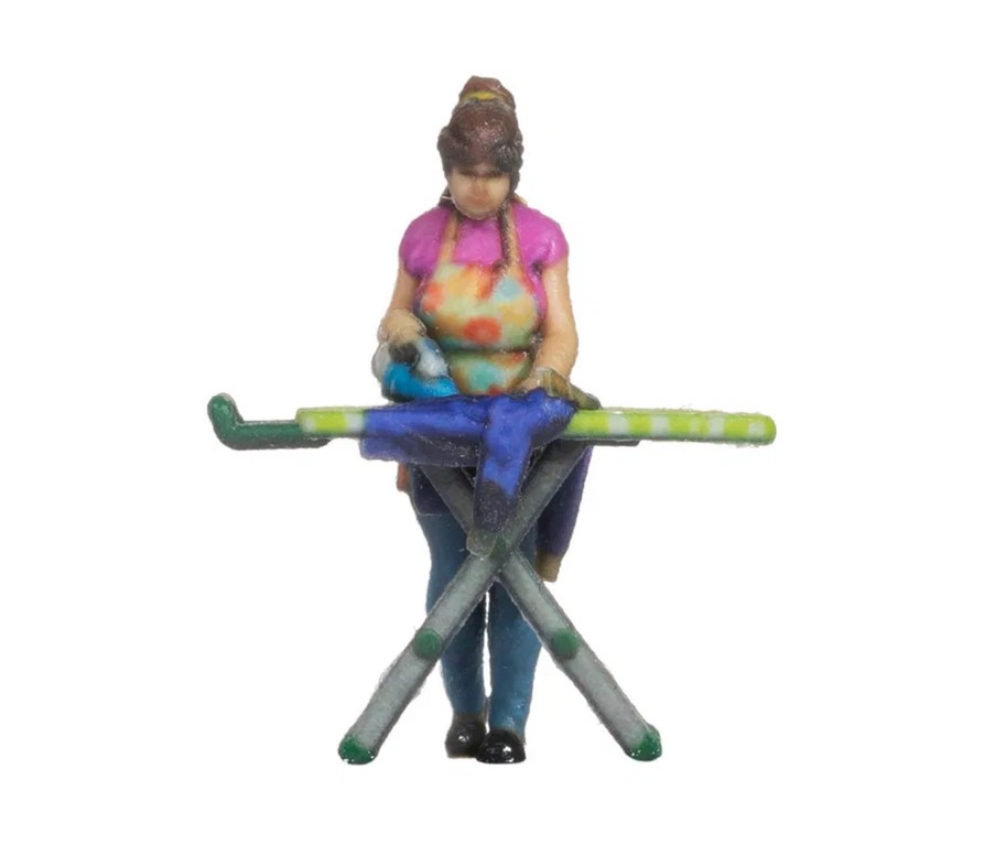Noch 10425 Frau bügelt 1:87 Spur H0 NEU OVP Figur