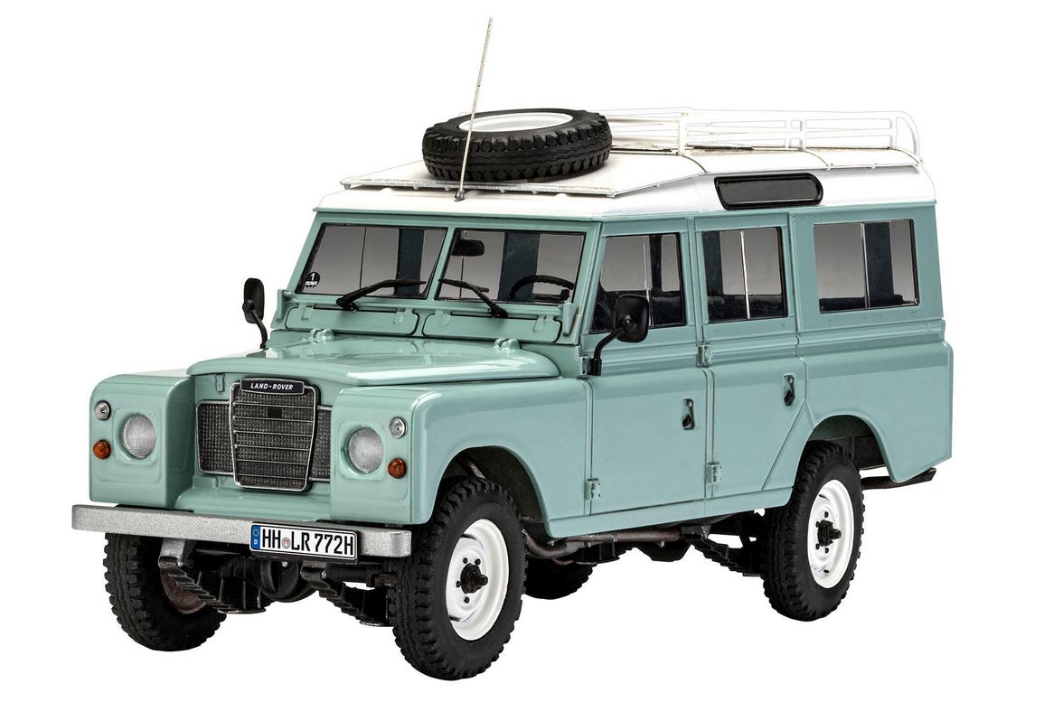 Revell 07047 Land Rover Series III LWB station wagon 1:24 Bausatz