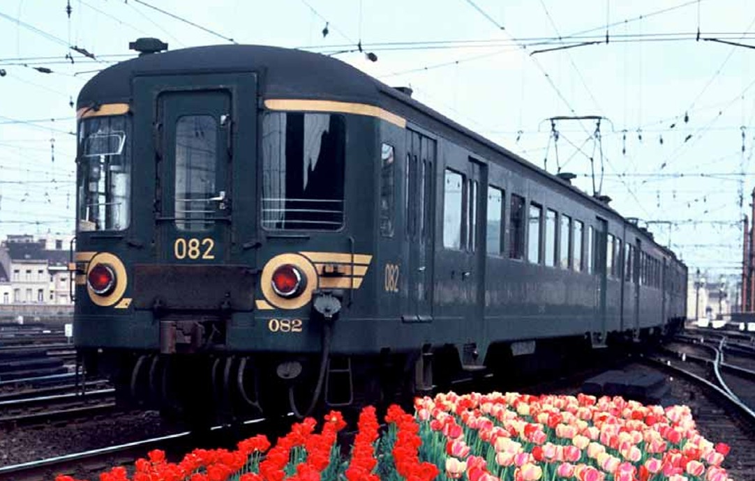 B-Models 7006.03 Elektrotriebzug AM 54 "082" NMBS/SNCB 1:87 Spur H0