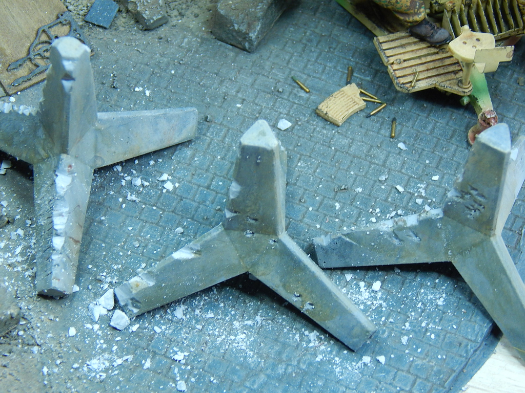 Juweela 23148 Panzersperre Betonigel, 3x (Miniatur)