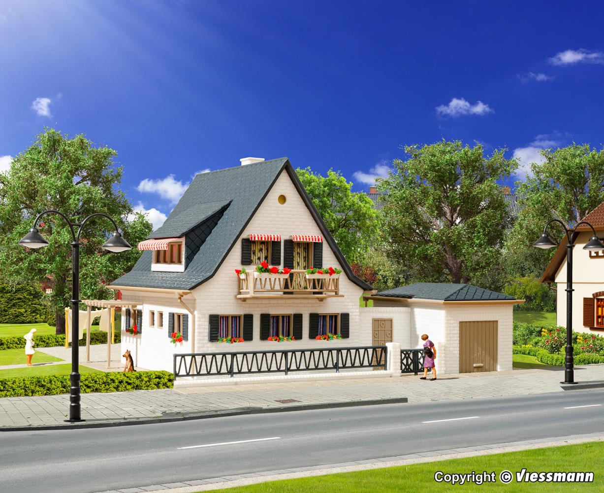 Vollmer 43718 Wohnhaus mit Garage 1:87 Spur H0 Bausatz Neu OVP