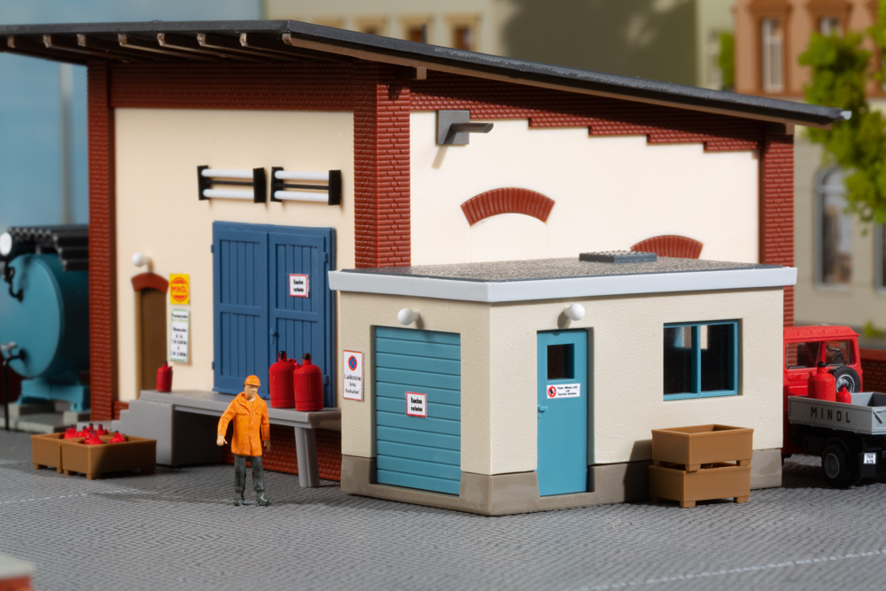 Auhagen 13351 Propangasstation 1:120 Spur TT Bausatz Neu OVP