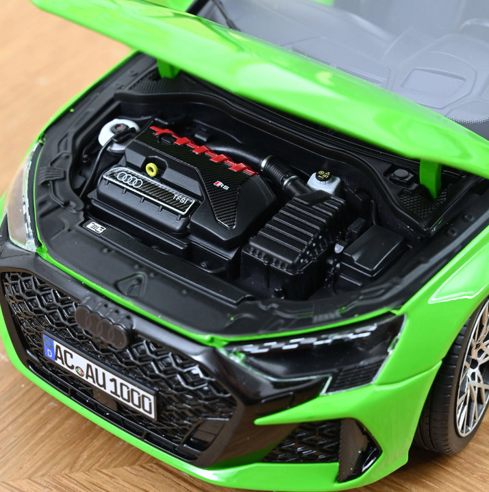 Norev 188390 Audi RS 3 Sportback 2025 Kyalami-Grün 1:18 NEU OVP