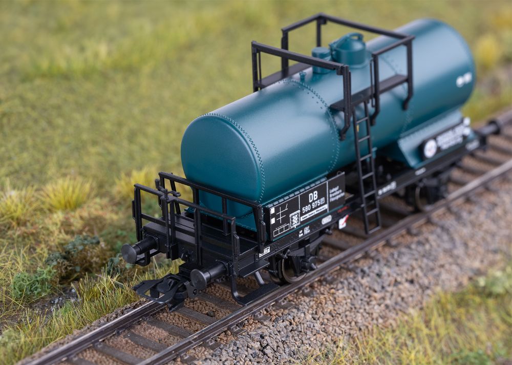 Märklin 00719 Display Kesselwagen mit zwei Radsätzen 1:87 Spur H0