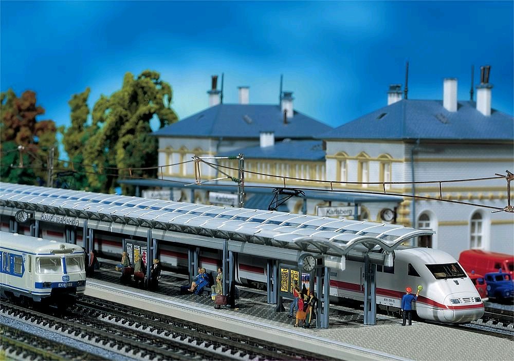 Faller 222121 2 ICE-Bahnsteige 1:160 Spur N Neu OVP