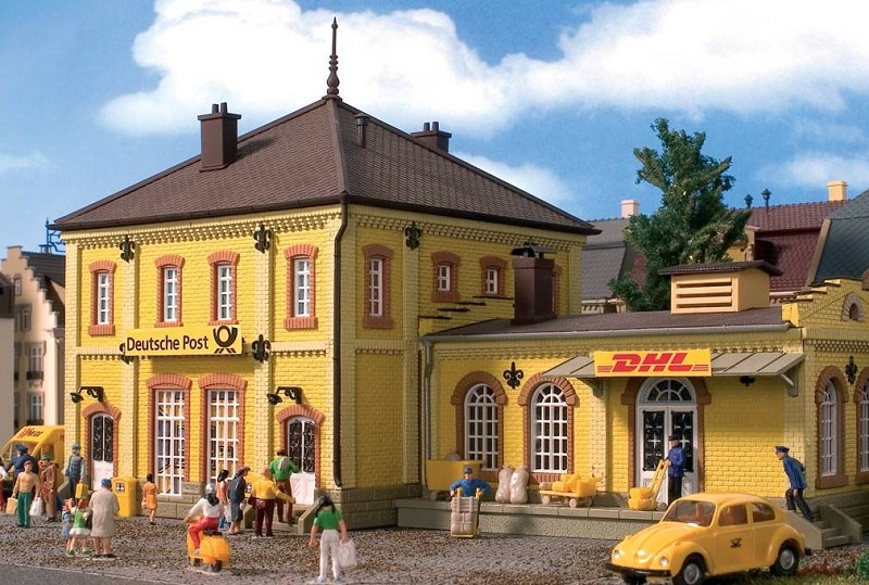 Vollmer 43774 H0 DHL Deutsche Post Gebäude