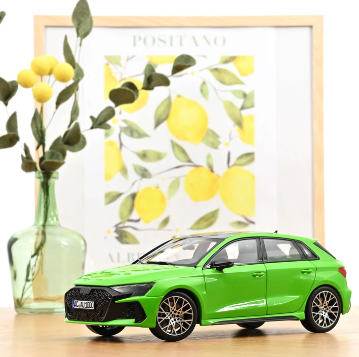 Norev 188390 Audi RS 3 Sportback 2025 Kyalami-Grün 1:18 NEU OVP