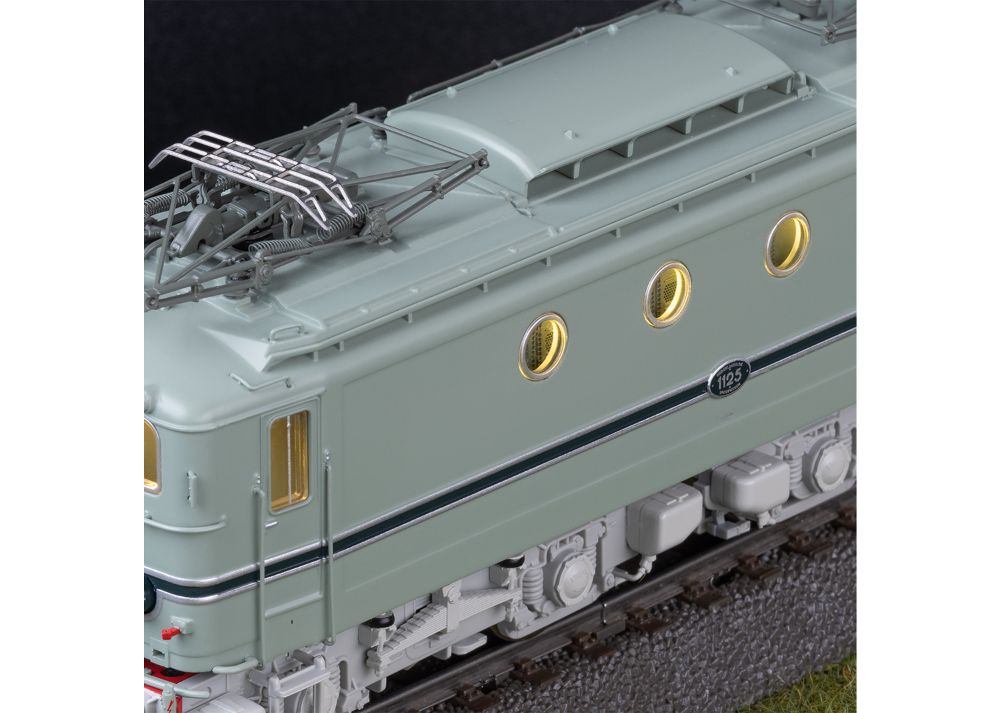 Trix 25111 Elektrolokomotive Serie 1100 (NS) 1:87 Spur H0 DC NEU