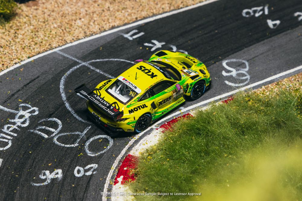 Tarmac Works T64-084-24NUR911 1:64 PORSCHE 911 (992) GT3 R #911 LAURENS VANTHOOR