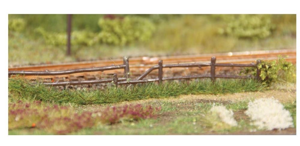 Heki 1811 10 Grasstreifen Sommer, 100 mm lang, 6 mm hoch - Neu