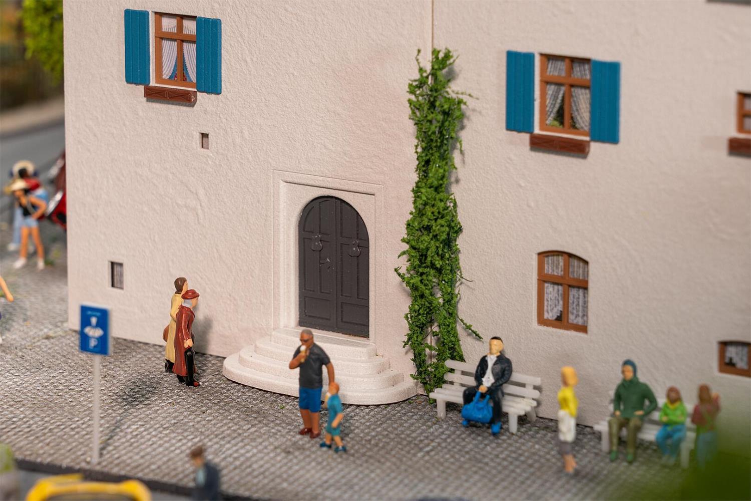 Faller 130694 Stadthaus mit Narrenmuseum 1:87 Spur H0 Bausatz
