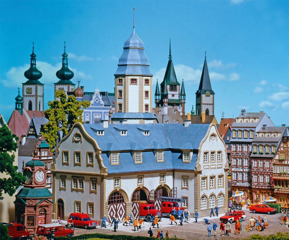 Faller 191835 Rathaus mit Feuerwache 1:87 Spur H0 Bausatz NEU OVP