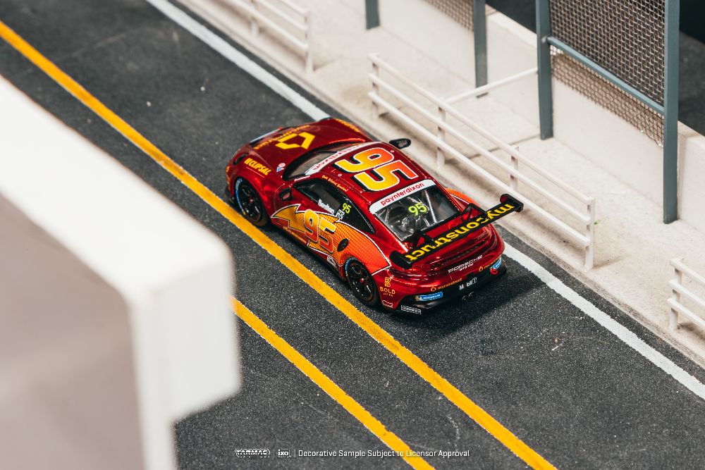 Tarmac Works T64-093-25CCA95 1:64 PORSCHE 991 (992) GT3 CUP BRETT BOULTON