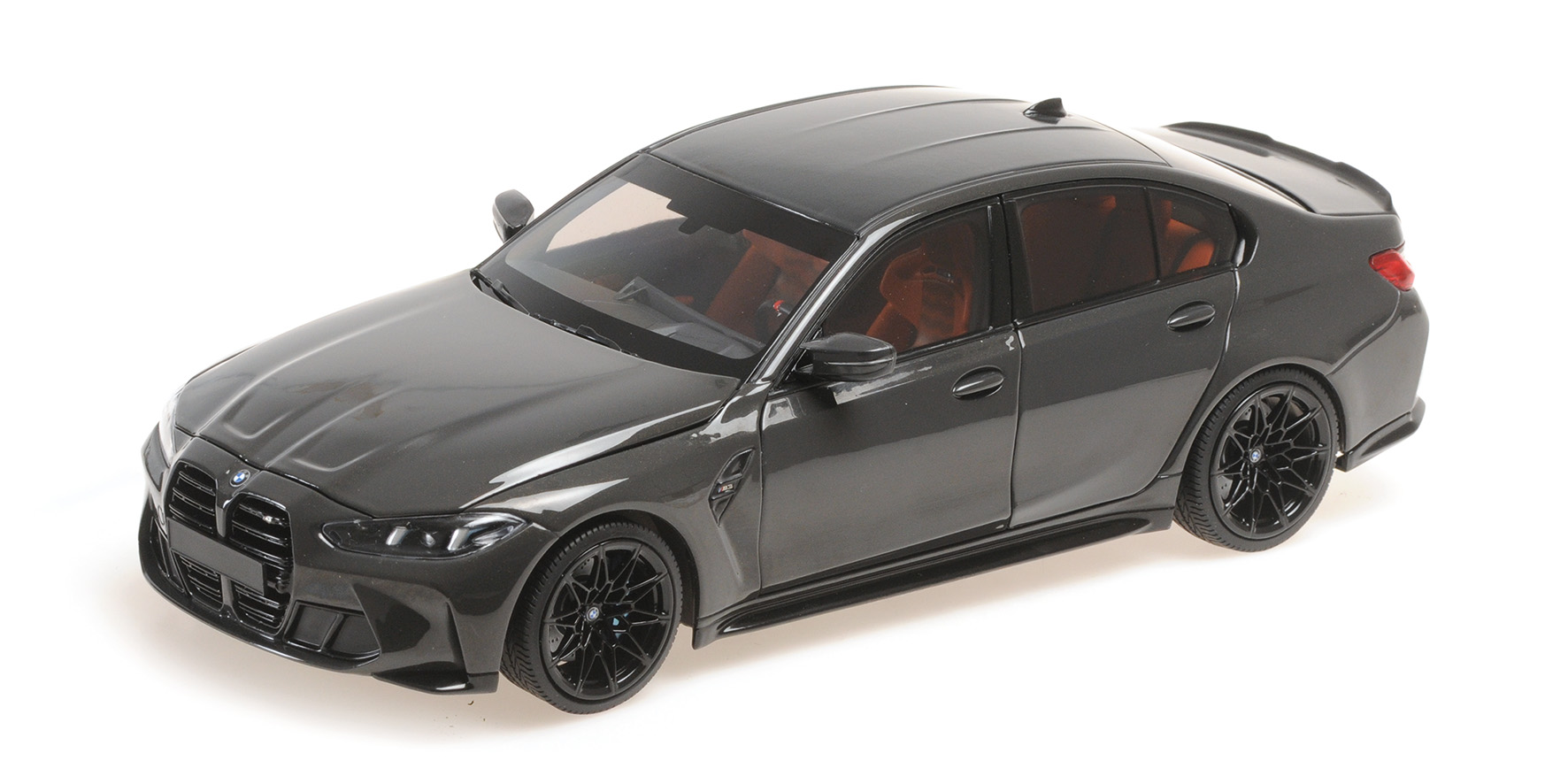 Minichamps 110020221 BMW M3 2024 GREY METALLIC 1:18 Standmodell NEU