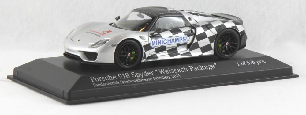 Minichamps 413062136 Porsche 918 Spyder 'Weissbach-Package' 2015 - 1:43