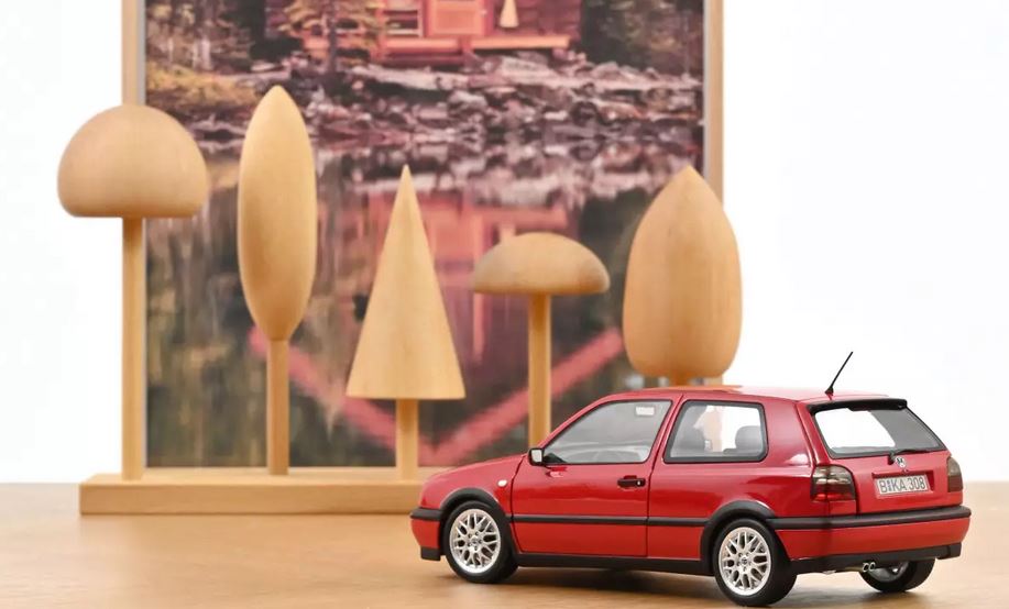 Norev 188418 VW Golf GTI 1996 Flash Red 1:18 (Reprod 2026)