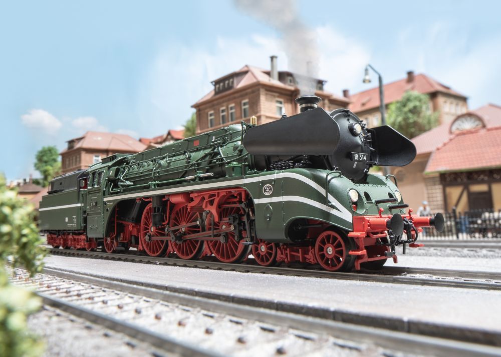 Märklin 39029 Schnellzug-Dampflok 18 314 Öl (DR/DDR) 1:87 Spur H0