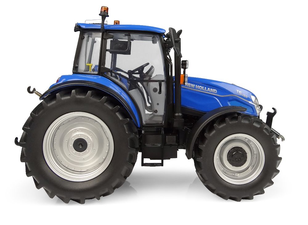 Universal Hobbies UH7202 New Holland T5.120 - 2025 1:32 Spur 1 Standmodell