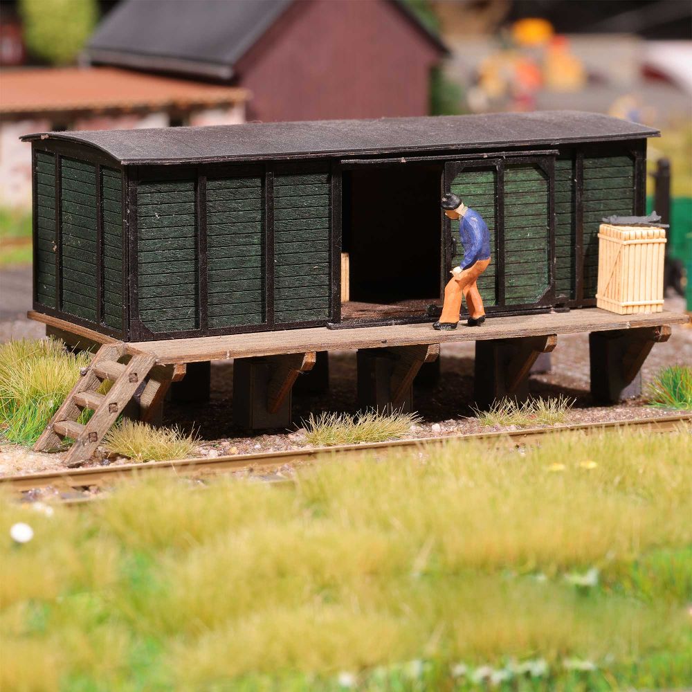 Busch 8829 Behelfsschuppen mit Rampe 1:120 Spur TT Bausatz