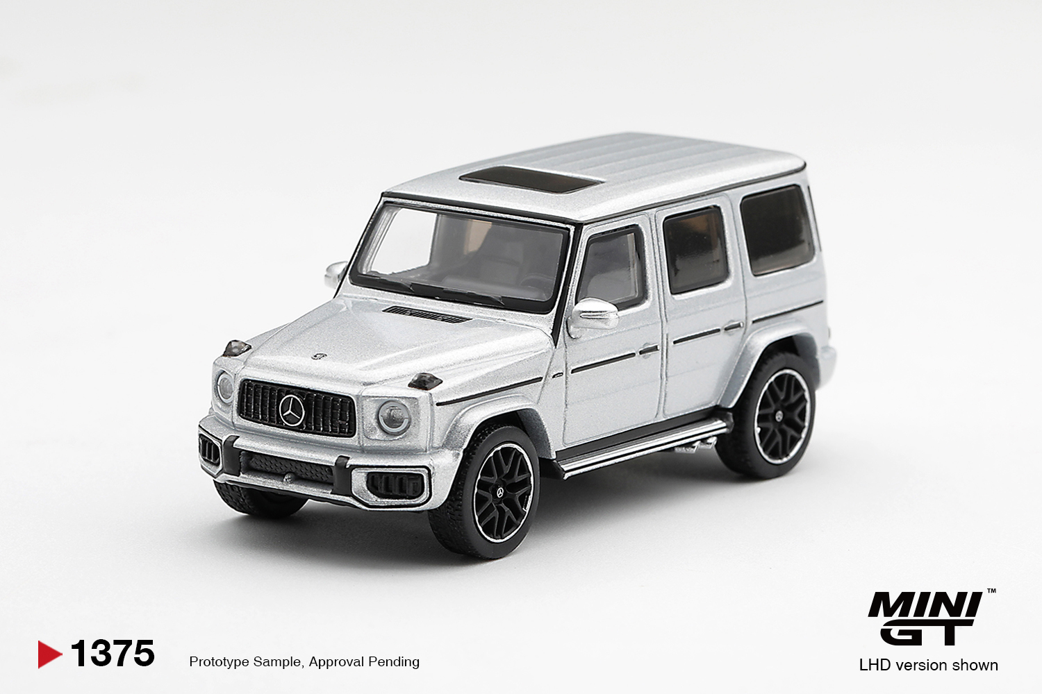 Mini GT 1375 1:64 MERCEDES-BENZ G63 SILVER METALLIC 2022