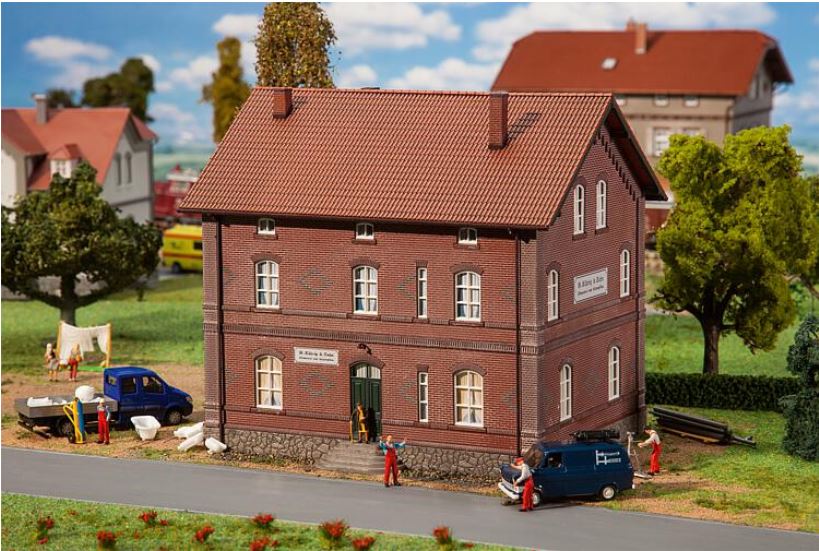 Faller 130196 Klempner M. Röhrig + Sohn - 1:87 Spur H0 - Bausatz - Neu