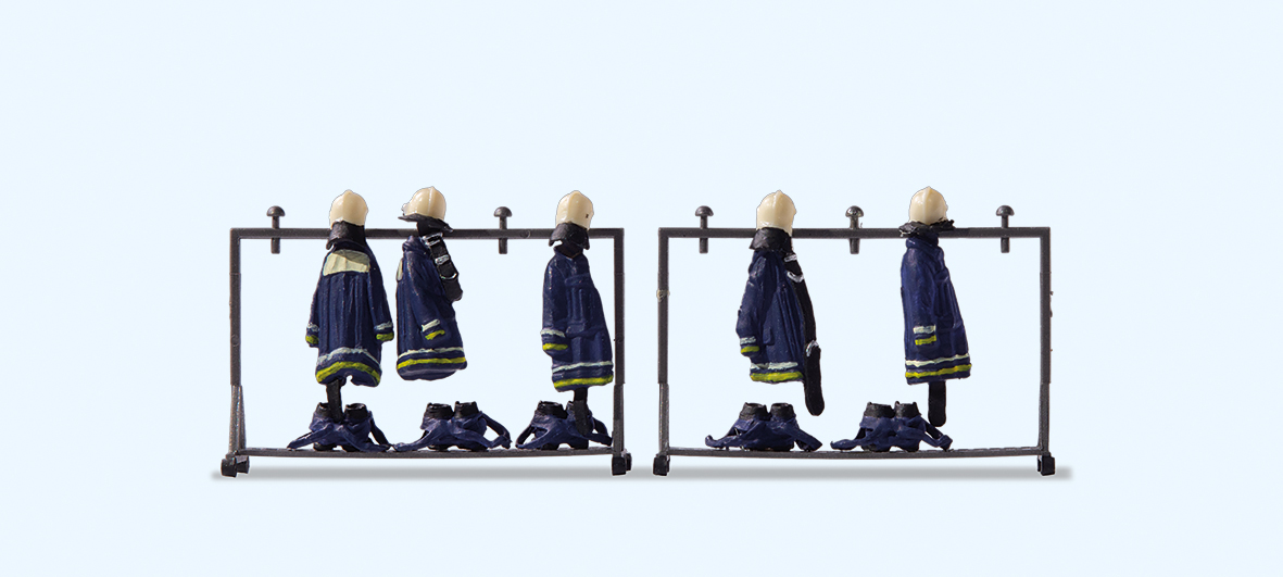 Preiser 17719 Blaue Feuerwehruniformen auf zwei Ständern Spur H0