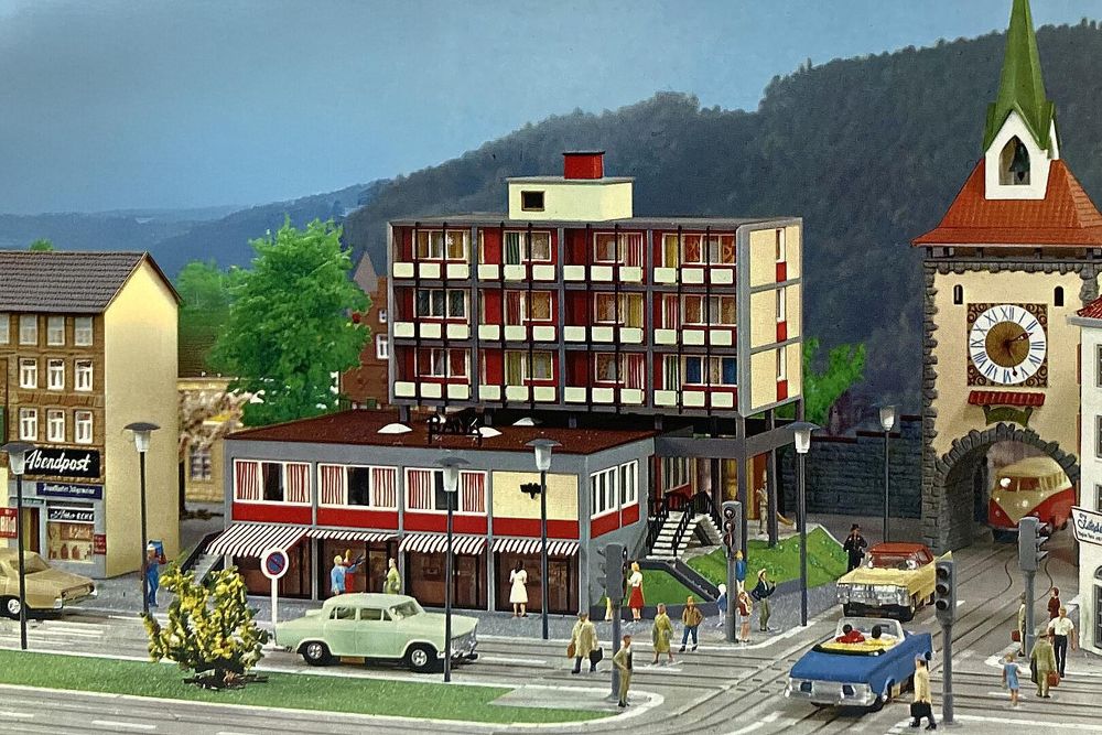 Faller 109928 B-928 Modernes Bankgebäude 1:87 Spur H0 Bausatz
