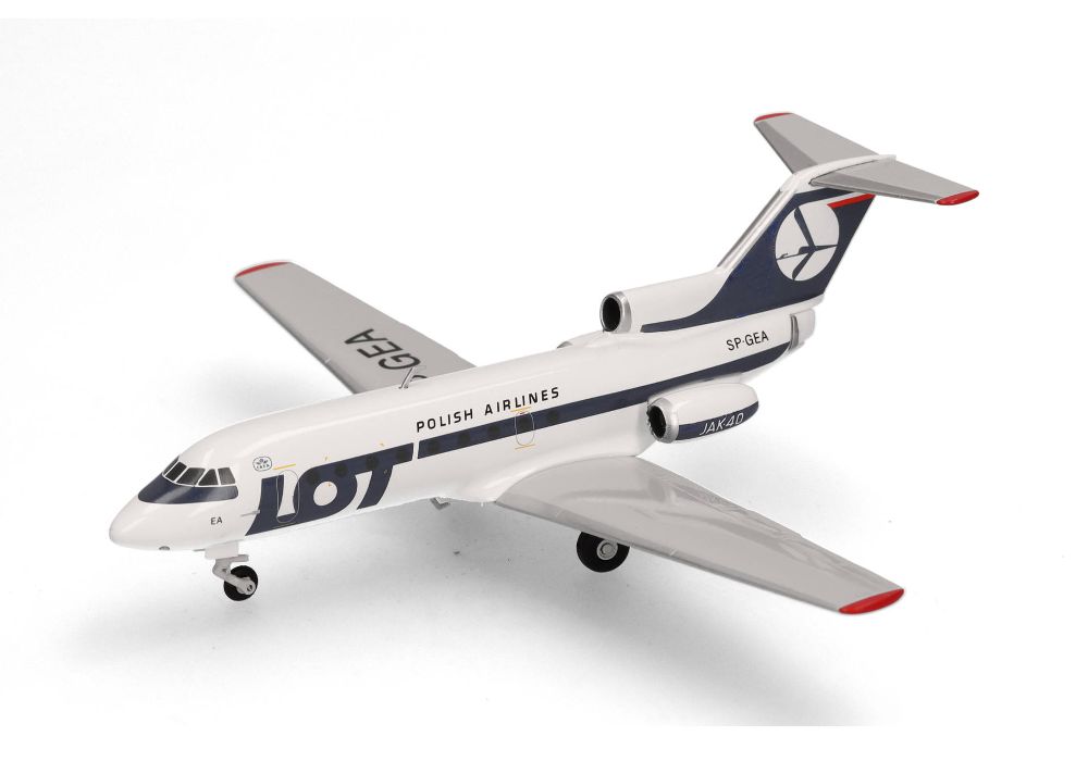 Herpa 573139 LOT Polish Airlines Yakovlev Yak-40 - SP-GEA 1:200
