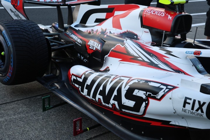 Minichamps 117260387 OLIVER BEARMAN JAPANESE GP 2026 1:18