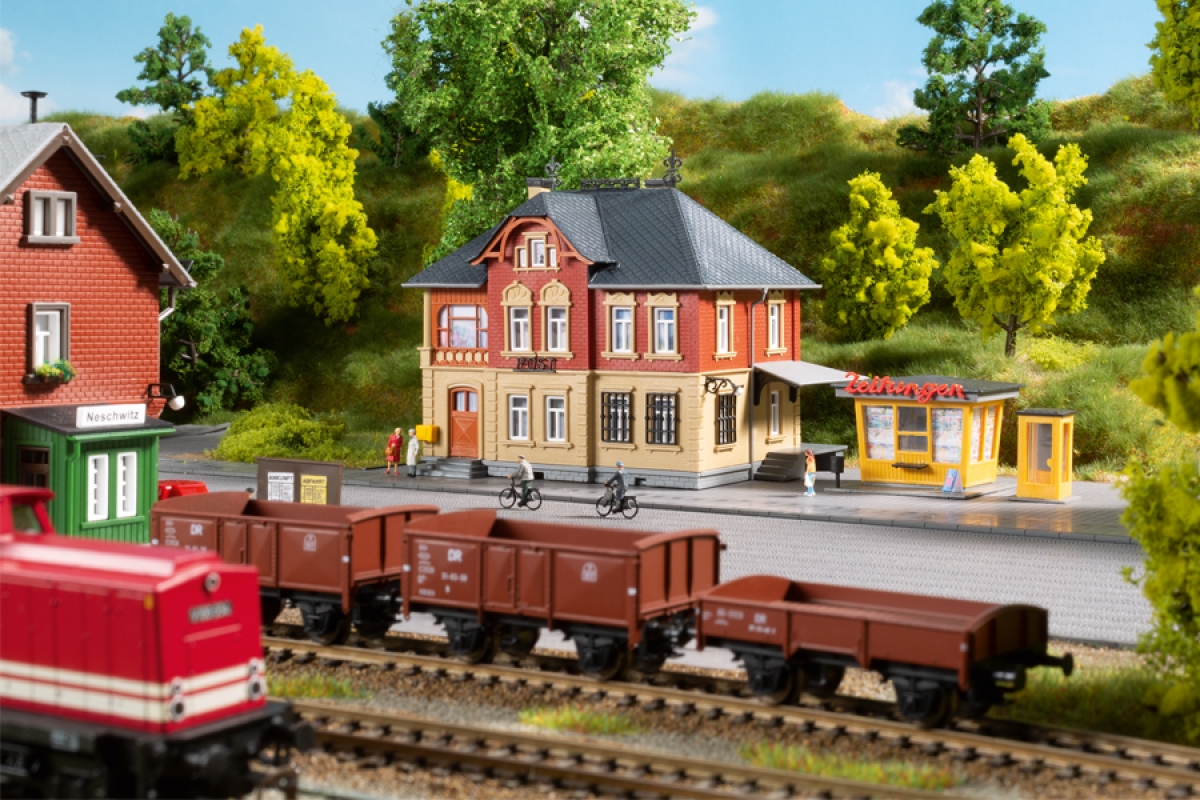 Auhagen 15307 Set Bahnhof Neschwitz - Spur TT - Bausatz - Neu - OVP