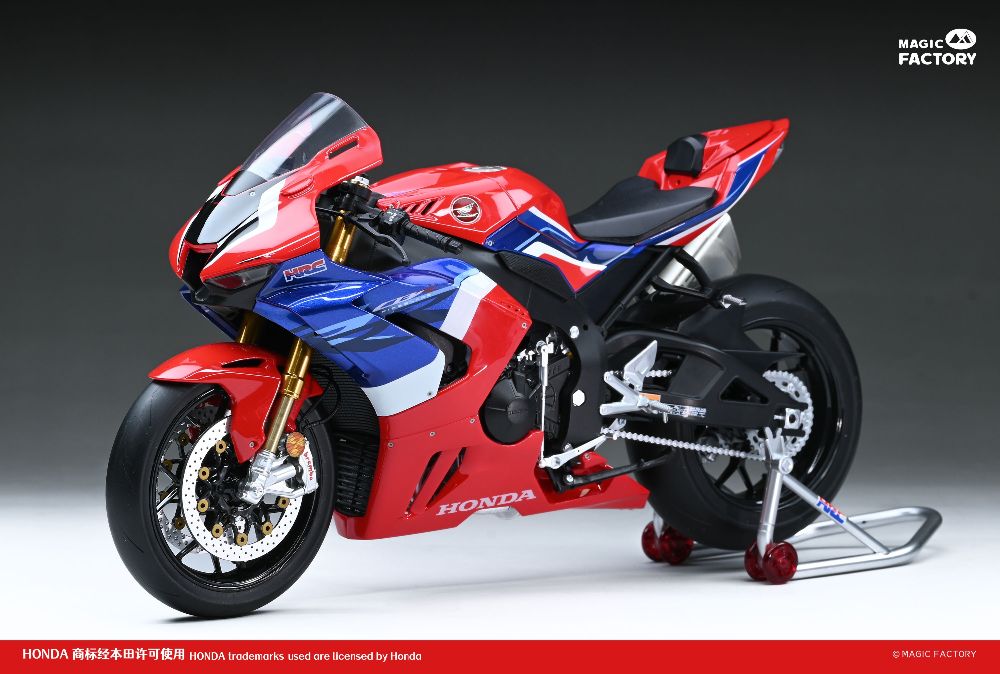 Magic Factory 1402 Honda CBR1000RR-R Fireblade SP 1:9 Bausatz Neu