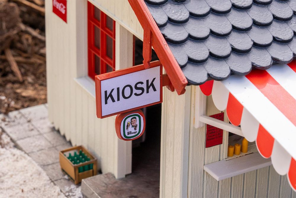 Pola 331111 Kiosk mit Biergarten 1:22,5 Spur G Bausatz NEU OVP