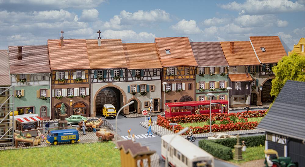 Faller 232174 6 Reliefhäuser Altstadt 1:160 Spur N Bausatz Neu OVP