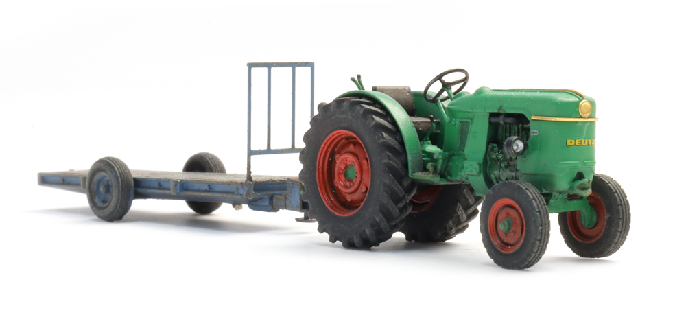Artitec 387.706 Deutz D30 Obstgartentraktor mit Anhänger
