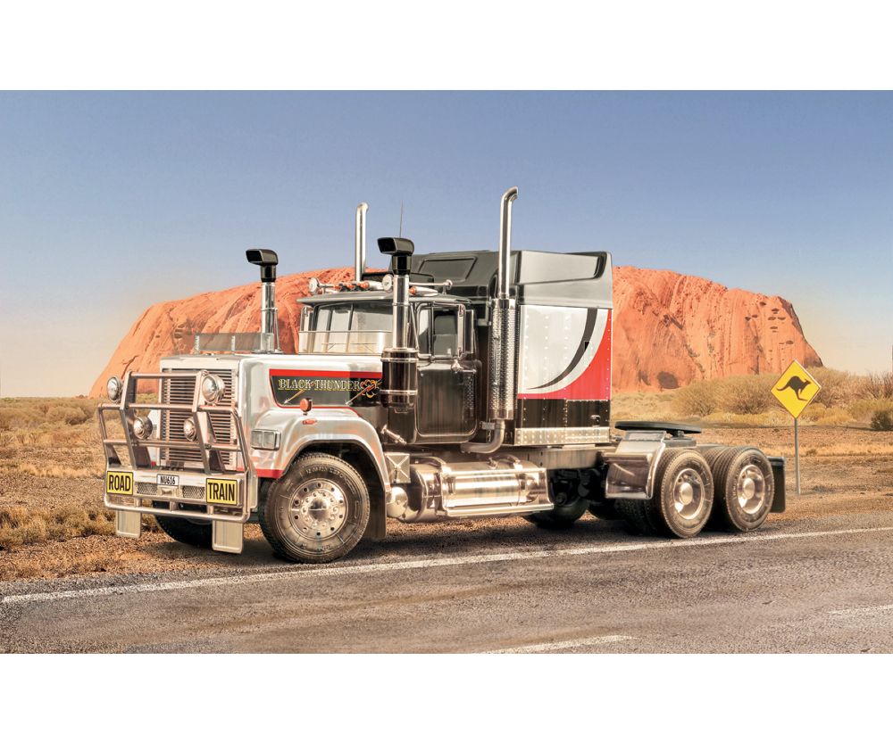 Italeri 90727 1:24 Black Thunder Australian Truck