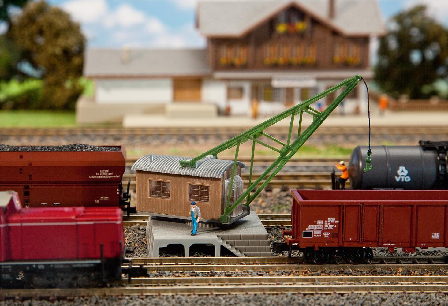 Faller 232532 Lastenkran 1:160 Spur N Bausatz NEU OVP