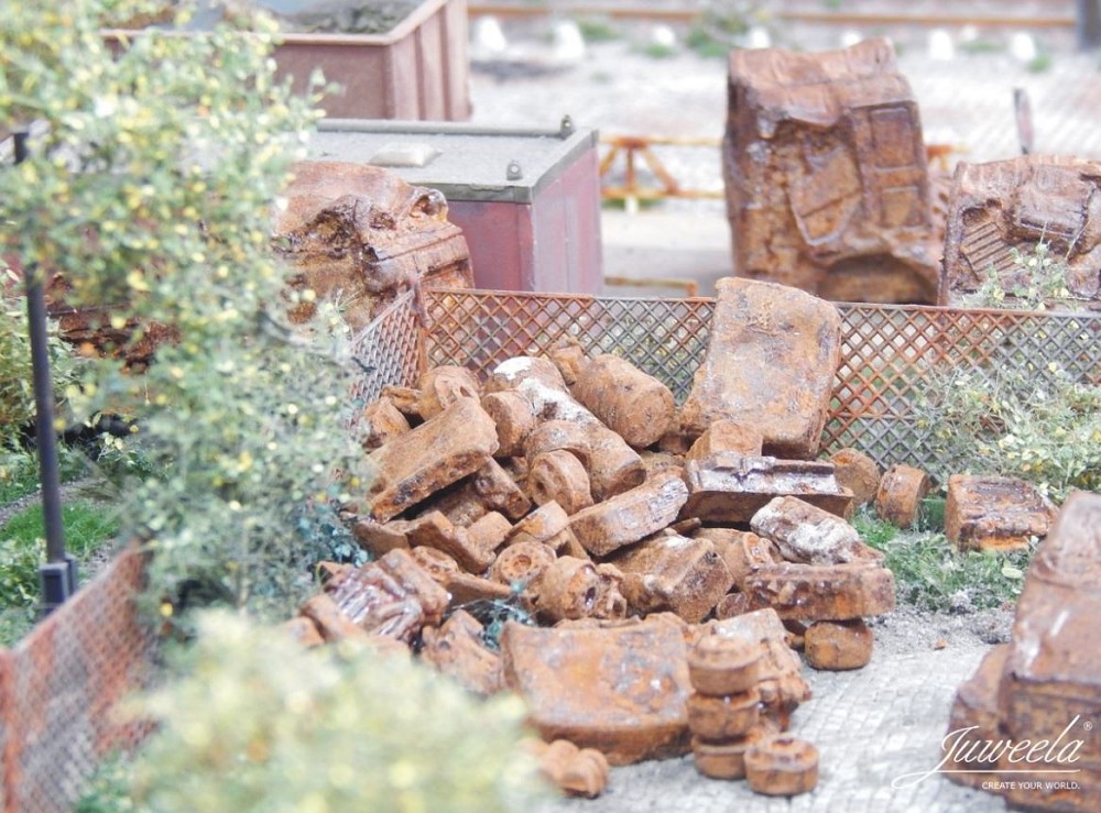 Juweela 28177 Fahrzeugschrott rostig Echtrost, 75g (Miniatur)