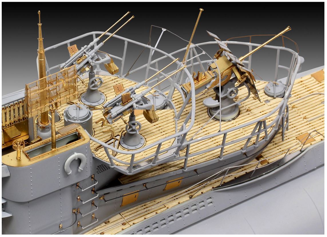 Revell 05163 German Submarine Type VII C/41 Platinum Edition 1:72
