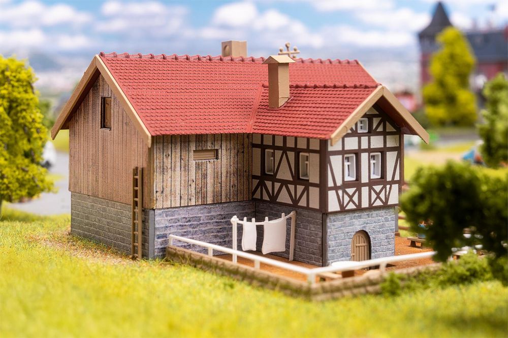 Faller 232138 Gasthaus Zur Post mit Biergarten 1:160 Spur N Bausatz