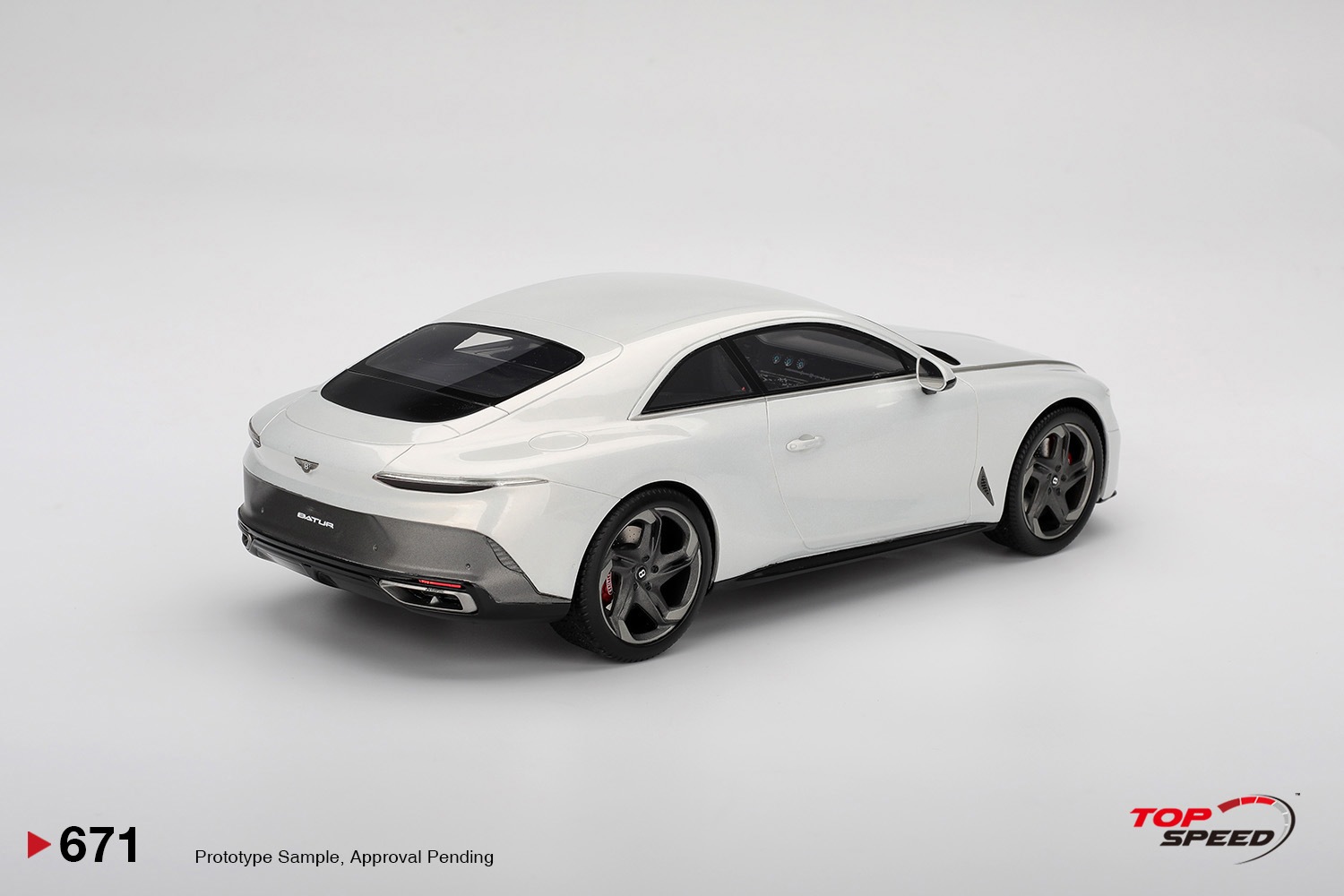Top Speed TS0671 1:18 BENTLEY BATUR BONNEVILLE PEARL 2025