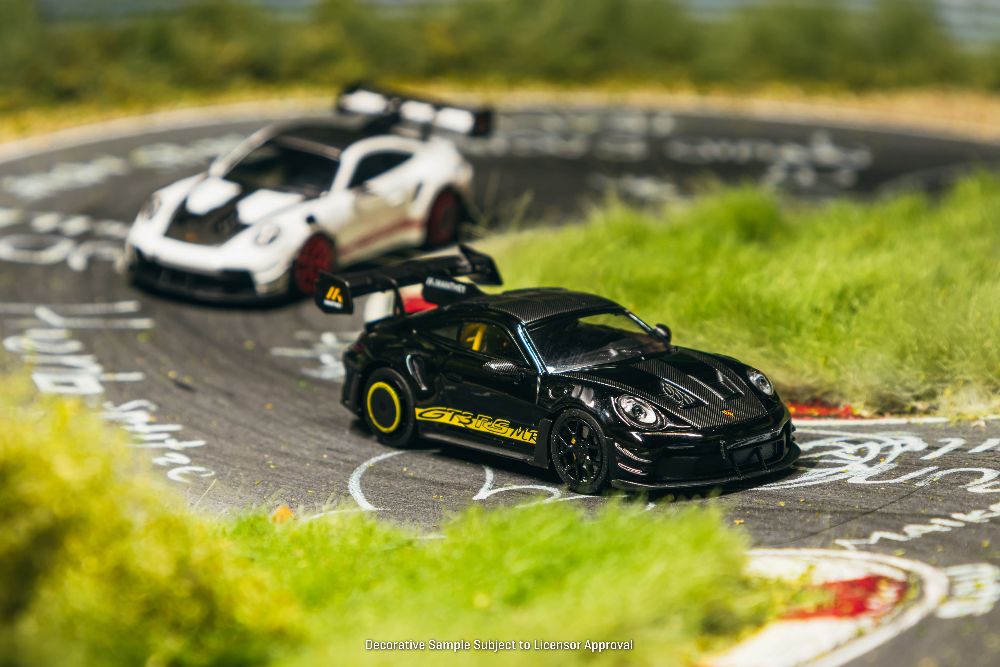 Tarmac Works T64MC-023-BR 1:64 PORSCHE GT3RS 992-1 BLACK AND YELLOW 2026