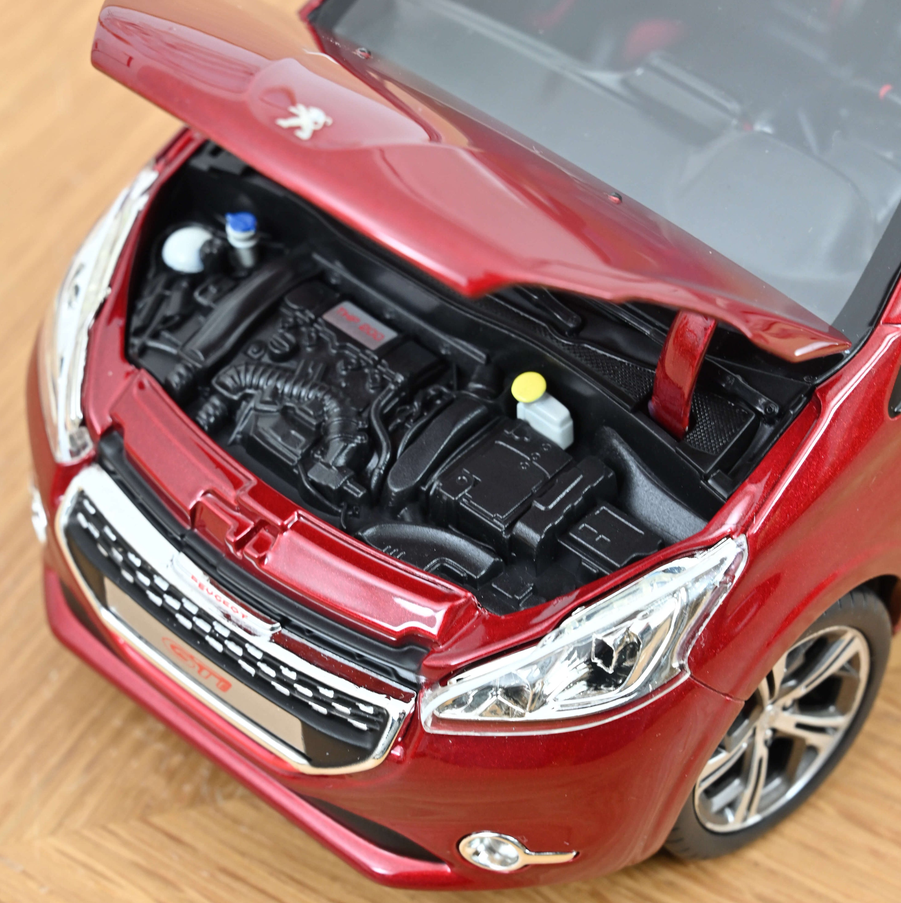 Norev 184700 Peugeot 208 GTi 2013 Rubis Rot 1:18 Standmodell NEU
