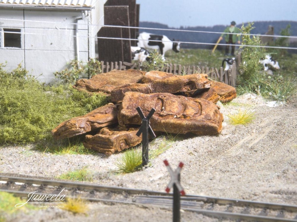 Juweela 21201 Schrottautos DDR rostig Echtrost, 18x (Miniatur)