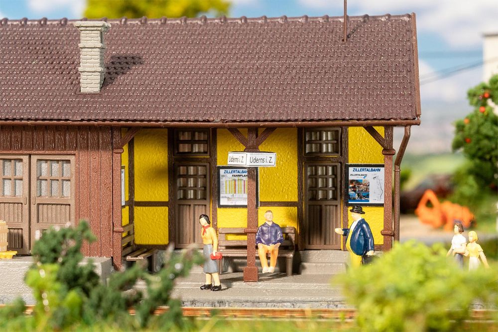 Faller 110137 Bahnhof Uderns 1:87 Spur H0 Bausatz Neu OVP