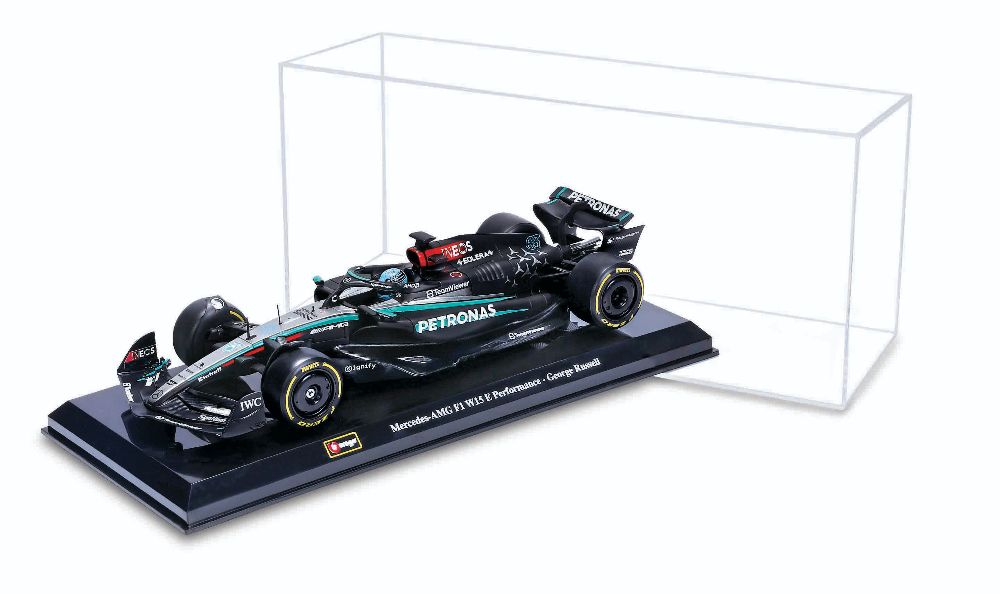 Bburago 18-28063 F1 Mercedes AMG W15 E 2024 #63 Russell mit Helm 1:24