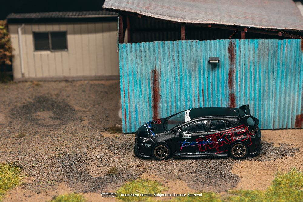 1:64 TOYOTA COROLLA GR HKS CHROME BLACK 2025