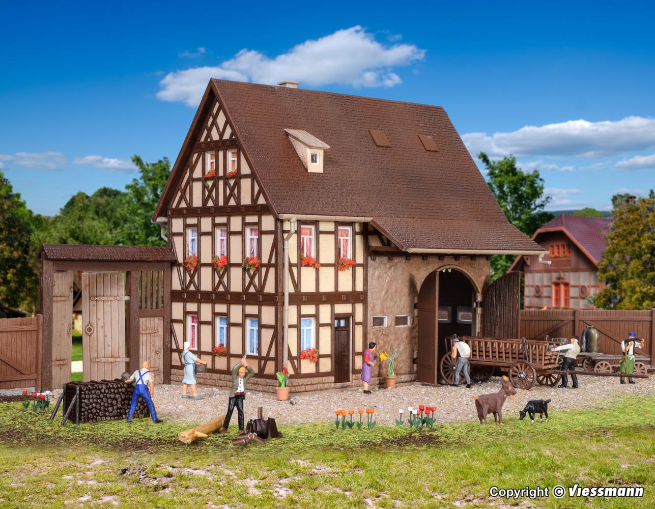 Vollmer 43731 Bauernhaus mit Scheune und Hoftor 1:87 Spur H0 Neu