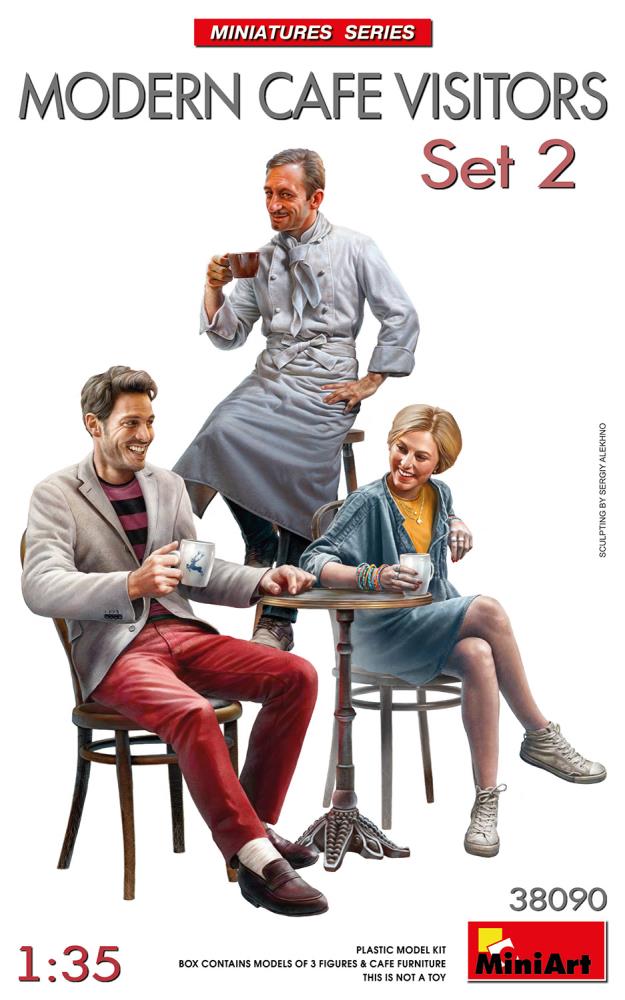 MiniArt 38090 Kellner und Café Besucher Set 2 1:35 Bausatz Neu OVP