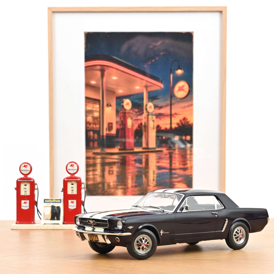 Norev 182805 Ford Mustang Coupe 1966 Nightmist Blau metallic 1:18